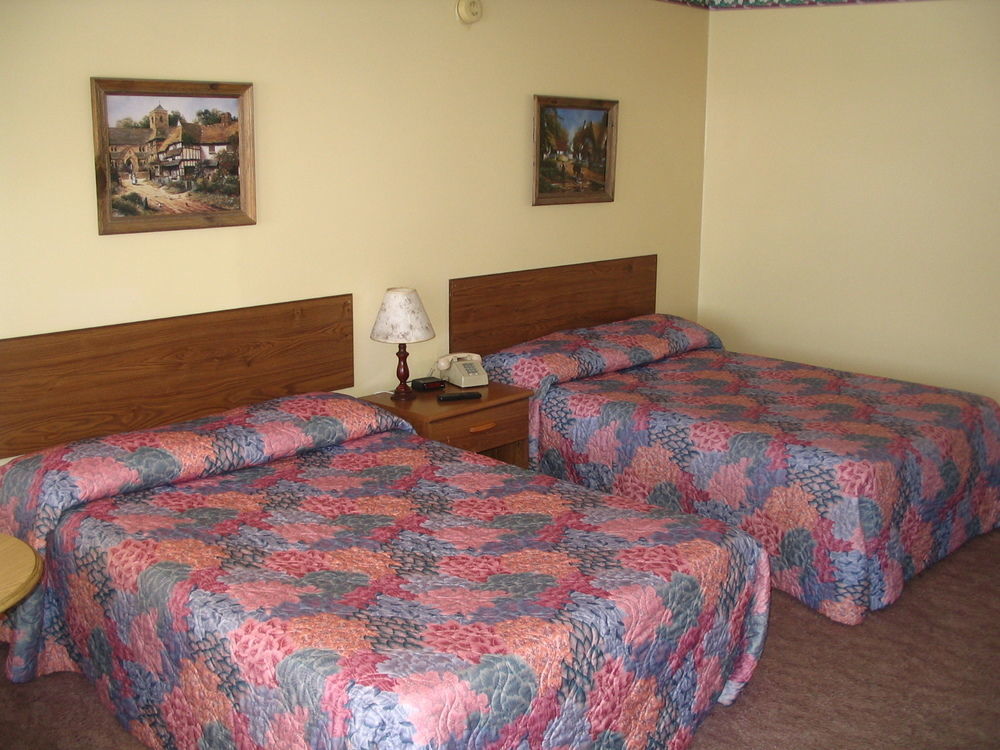 Warrensburg Inn & Suites - 6 Mi To Lake George Esterno foto