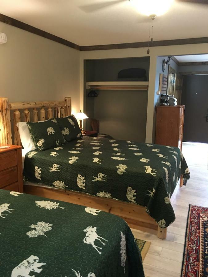 Warrensburg Inn & Suites - 6 Mi To Lake George Esterno foto