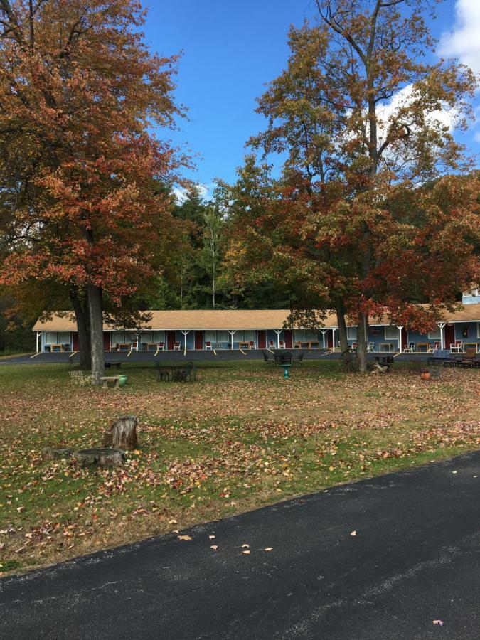 Warrensburg Inn & Suites - 6 Mi To Lake George Esterno foto