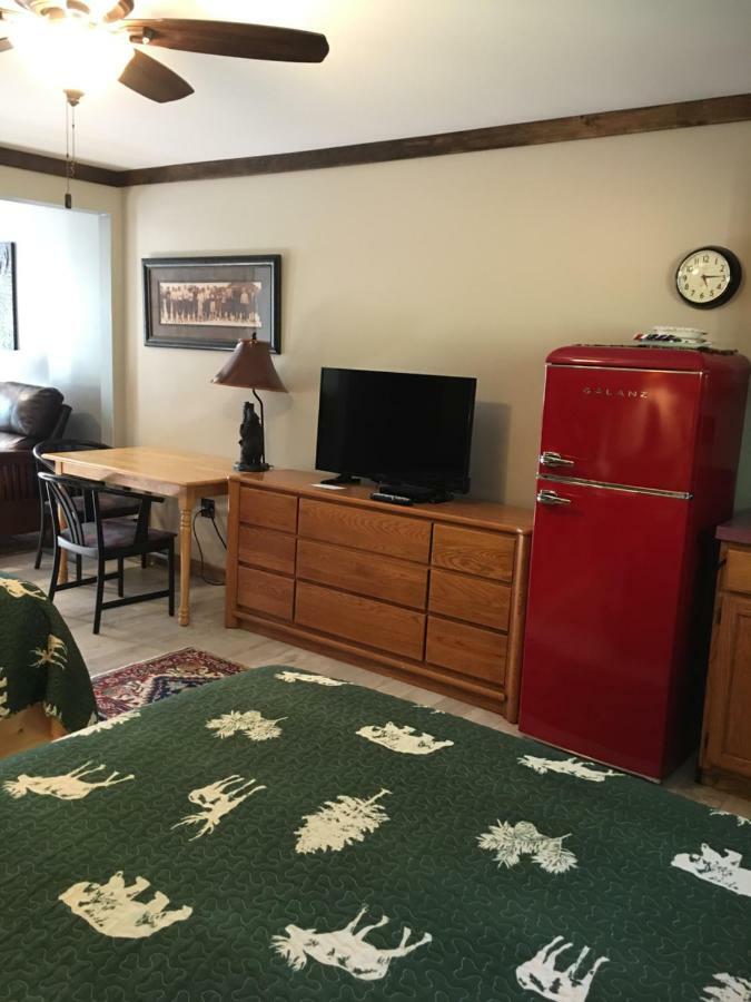 Warrensburg Inn & Suites - 6 Mi To Lake George Esterno foto