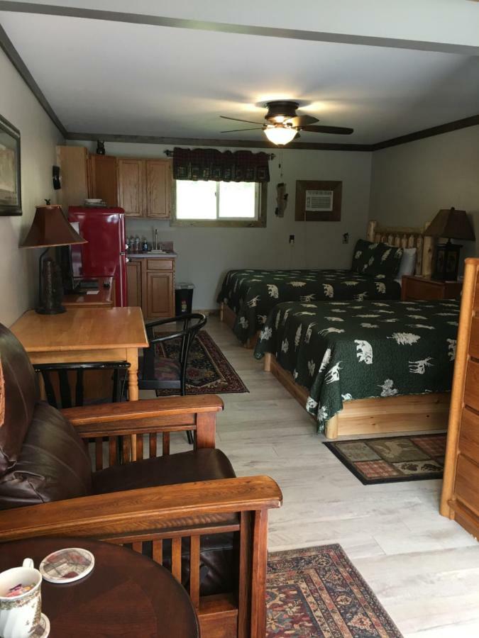 Warrensburg Inn & Suites - 6 Mi To Lake George Esterno foto