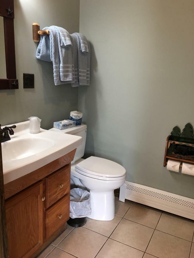 Warrensburg Inn & Suites - 6 Mi To Lake George Esterno foto