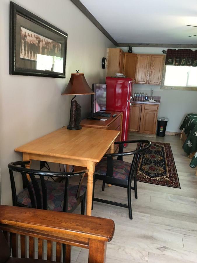 Warrensburg Inn & Suites - 6 Mi To Lake George Esterno foto